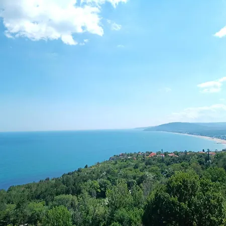Black Sea Апартамент