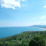 Black Sea Apartment